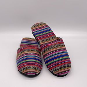 PERUVIAN ANDEAN MANTA FABRIC SLIPPERS